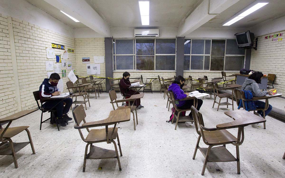 Aprendizaje en niños disminuyó por la pandemia; 7 de cada 10 no pueden leer y comprender un texto simple