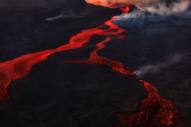 Erupción, Holuhraun, Volcán Bardarbunga, Islandia construcciones de lava fundida