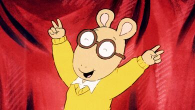 Arthur se convierte en un pirómano en un hilarante juguete personalizado y se queda en Walmart