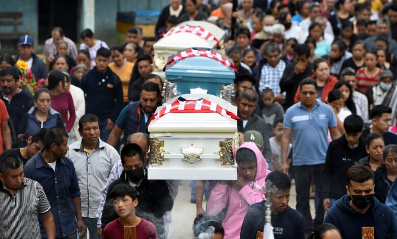 Así despidieron familiares y amigos a migrantes que murieron en tragedia del tráiler en Texas