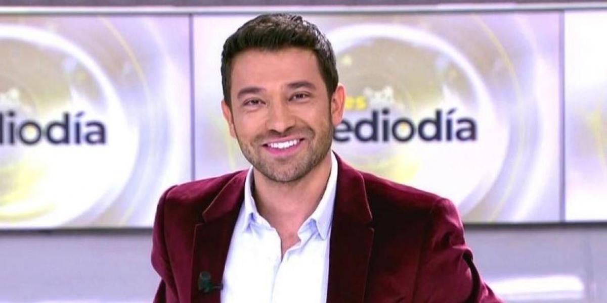 Así es Marc Calderón, el sustituto de Sonsoles Ónega en 'Ya es mediodía'