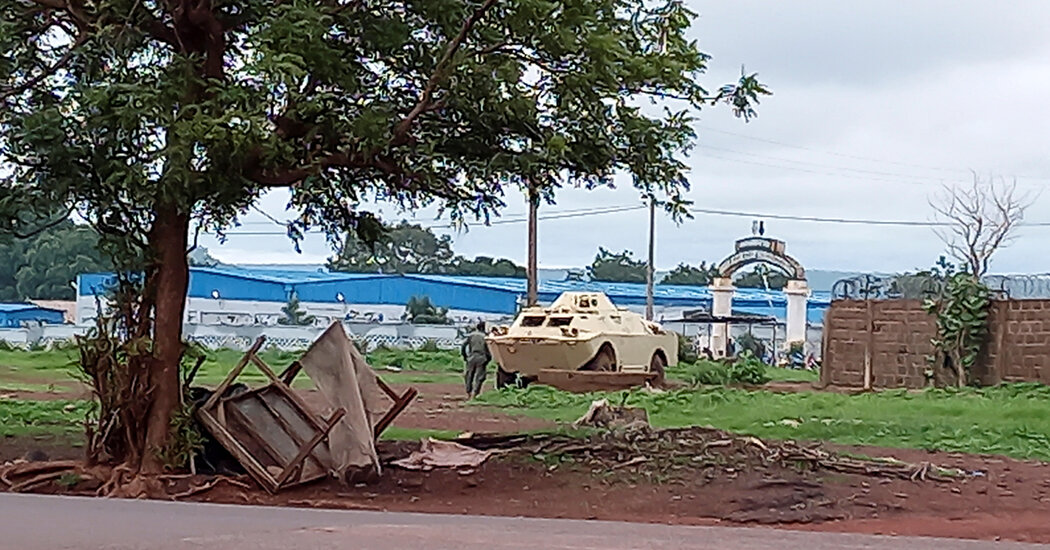 Ataque a una base en Malí lleva el conflicto a las puertas de la capital