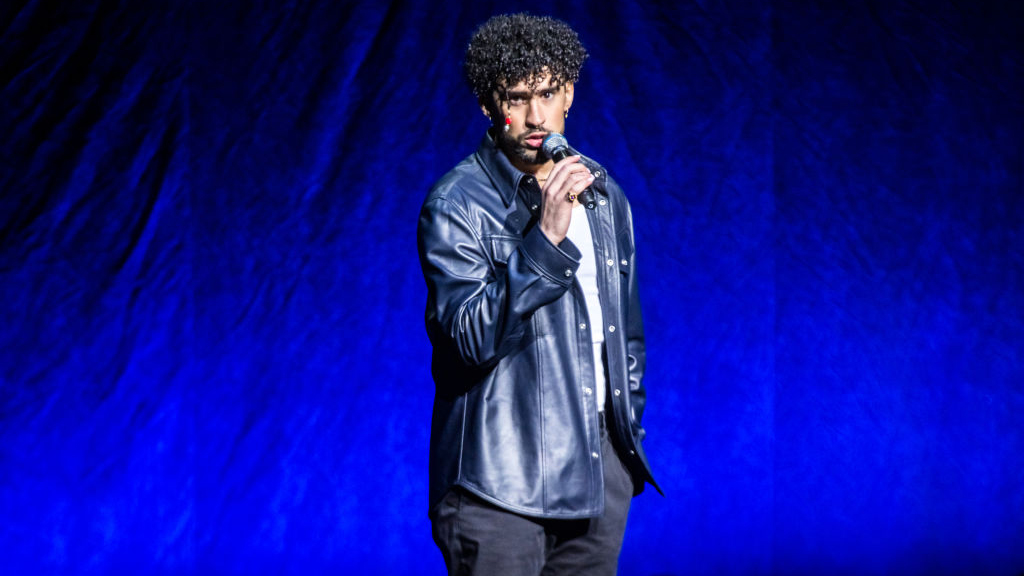 Bad Bunny se une al Juego de Estrellas de sóftbol en el Dodger Stadium de Los Ángeles