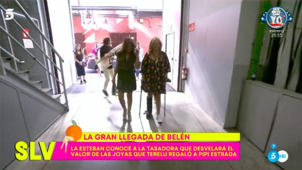 Belén Esteban llegando a 'Sálvame' / Telecinco