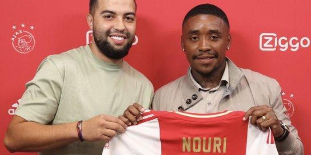 Bergwijn, fichaje récord del Ajax y homenajea a Nouri