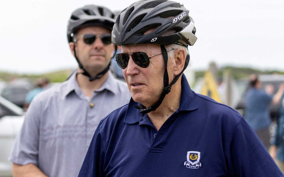 Biden analiza declarar una emergencia de salud pública relacionada con el aborto