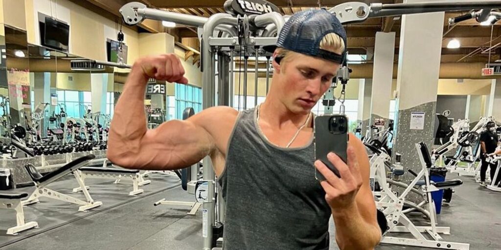 Bienvenido a Plathville: las publicaciones de entrenamiento más asombrosas de Micah Plath