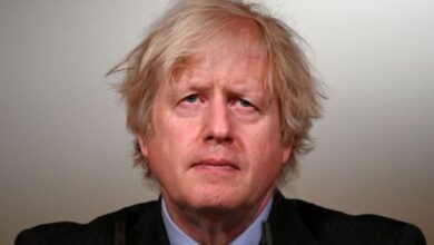 Boris Johnson se niega a renunciar y sigue la estampida de ministros: ya van 6 en 24 horas
