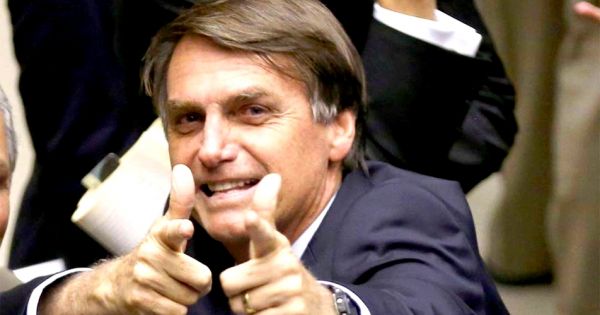 Brasil: se duplicaron las armas de fuego para la policía en los estados donde Jair Bolsonaro ganó en 2018
