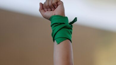 Cámara de Representantes de EU vota para restaurar el derecho al aborto; falta que vote el Senado
