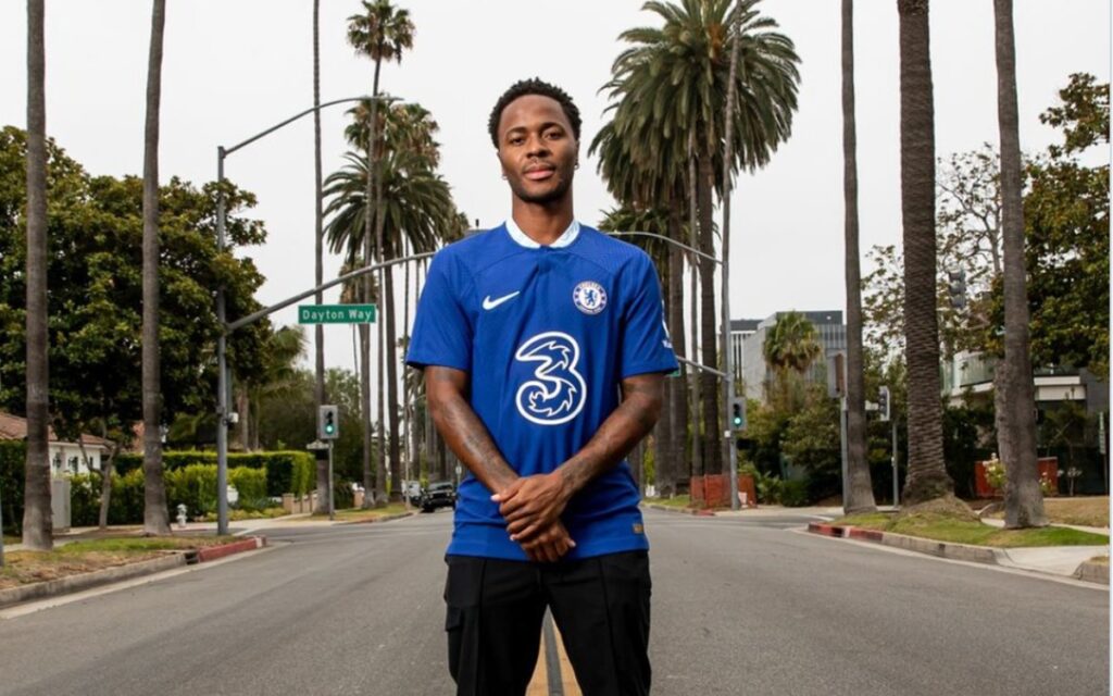 Chelsea completa el fichaje de Raheem Sterling | Video