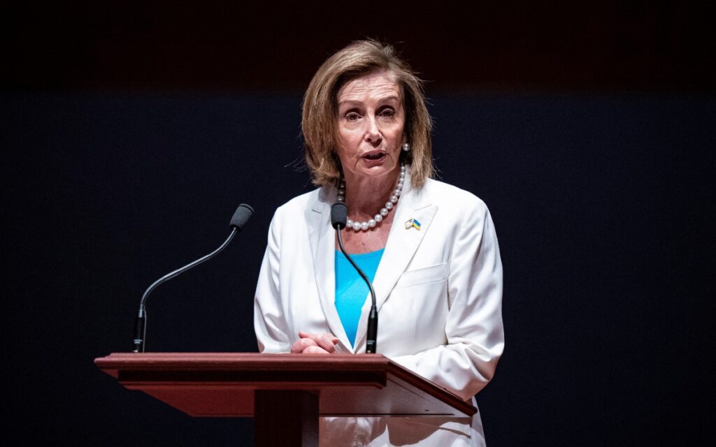 China advierte "consecuencias severas" a EU si Pelosi viaja a Taiwán