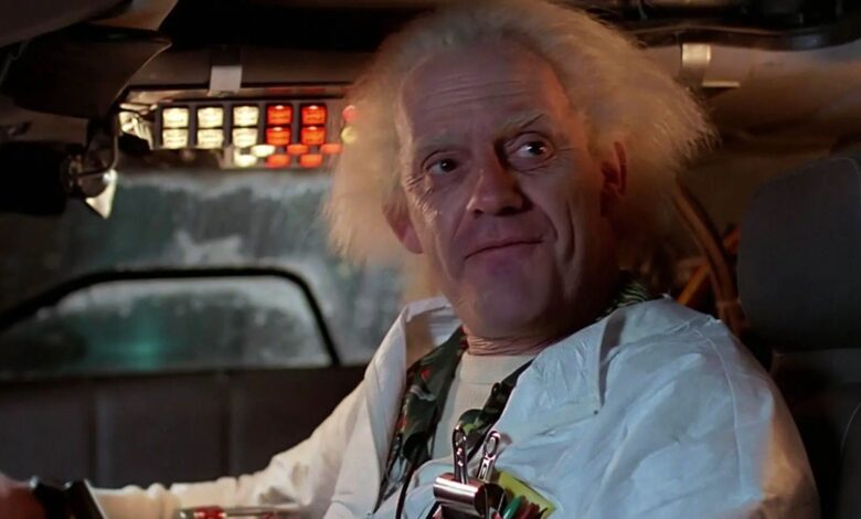 Christopher Lloyd se reúne con el elenco de Regreso al futuro en nuevas fotos