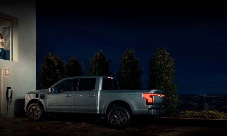 Cómo el Ford F-150 Lightning puede alimentar su hogar durante apagones