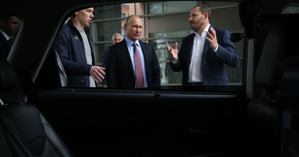 Cómo la guerra en Ucrania enturbió a la 'compañía más genial' de Rusia