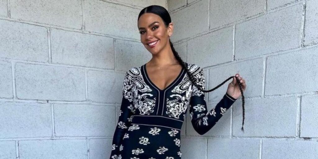 Cristina Pedroche deja boquiabiertos a sus fans con este posado en bikini