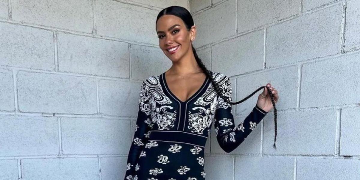 Cristina Pedroche deja boquiabiertos a sus fans con este posado en bikini