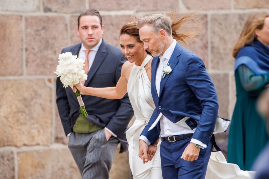 Críticas en Alemania a la lujosa boda de un ministro en pleno llamamiento al ahorro por la crisis energética