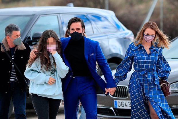 David Bustamante, junto a su hija y su novia, Yana Olina / Gtres