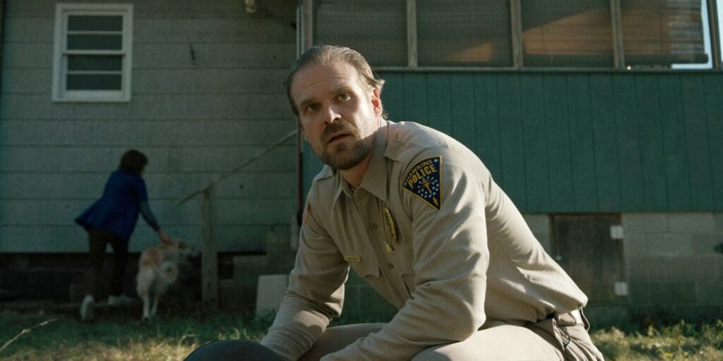 David Harbour pensó que Stranger Things se cancelaría después de la temporada 1