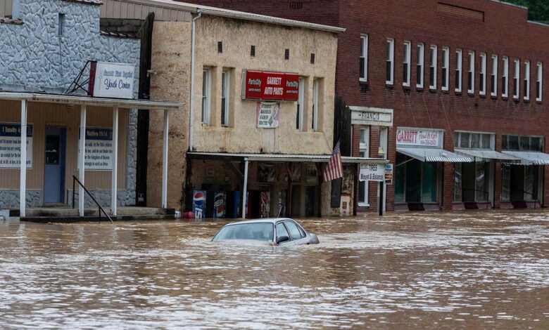Declaran Kentucky como zona de desastres por inundación histórica que dejó 16 muertos