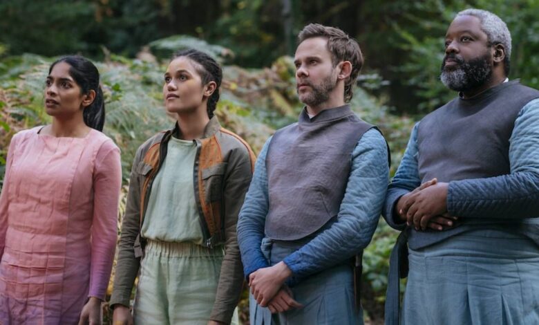 Dominic Monaghan está en una misión en Moonhaven Episodio 3 [EXCLUSIVE CLIP]