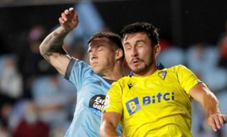 Dos defensas ya atados para Sergio González