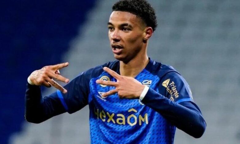 Ekitike se va al PSG
