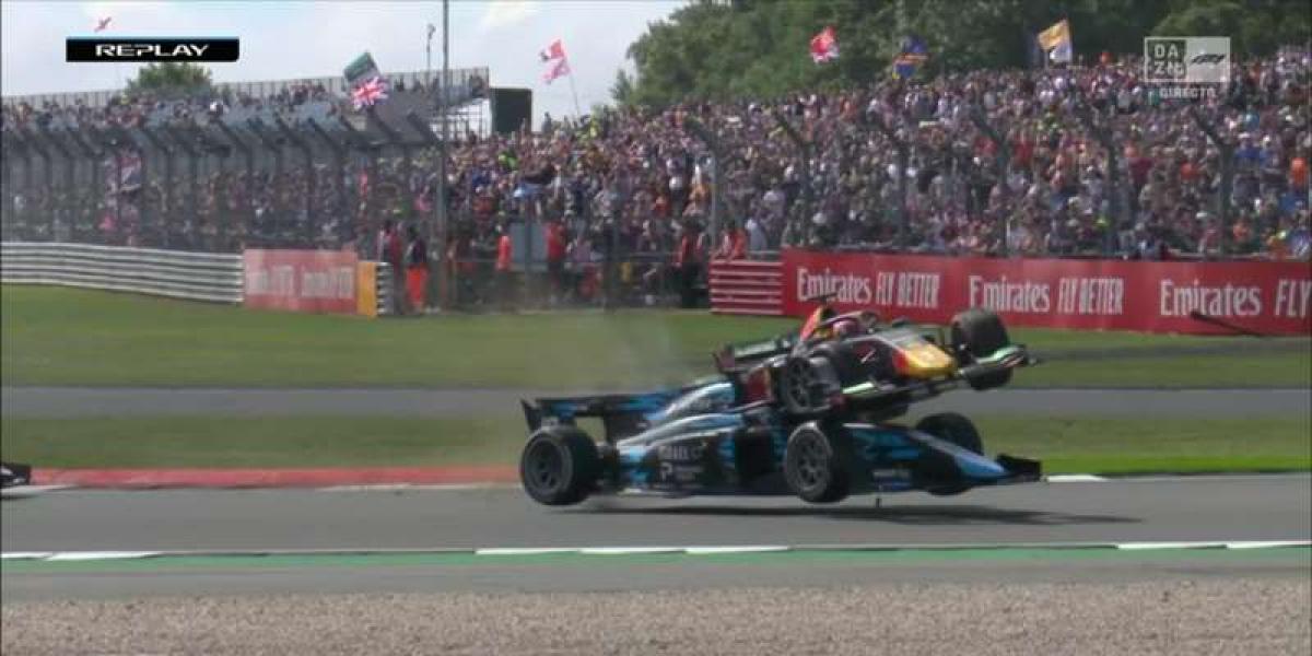 El 'Halo' le roba el protagonismo a Logan Sargeant