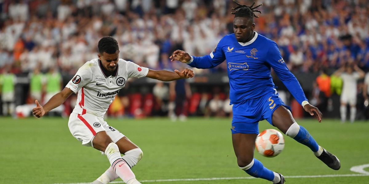 El Ajax cierra el fichaje de un defensa de 23 millones de euros