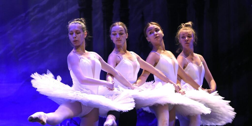 El Ballet de Kiev, de la guerra a los escenarios