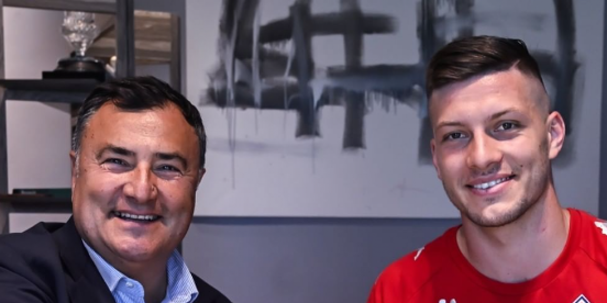 El Betis negocia un amistoso frente a la Fiorentina