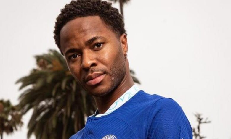 El Chelsea anuncia el fichaje de Sterling