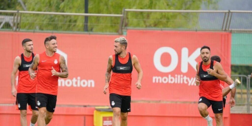 El Mallorca quiere al suizo Seferovic para ocupar la plaza de Muriqi