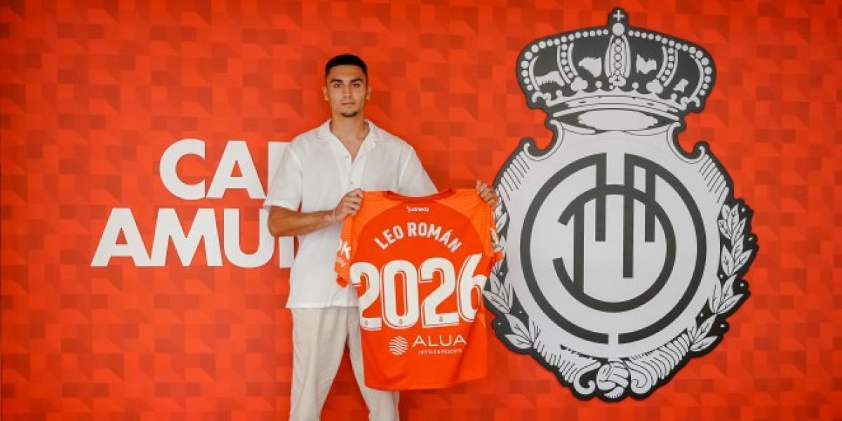El Mallorca renueva al portero Leo Román hasta 2026