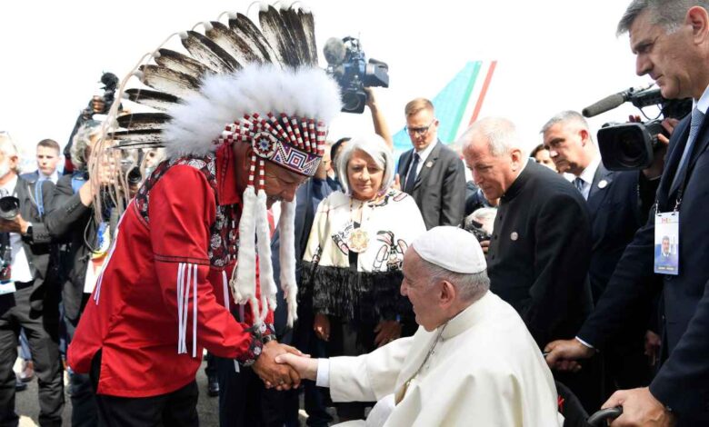 El Papa Francisco visita Canadá en ‘viaje de penitencia’ por abusos de la Iglesia Católica