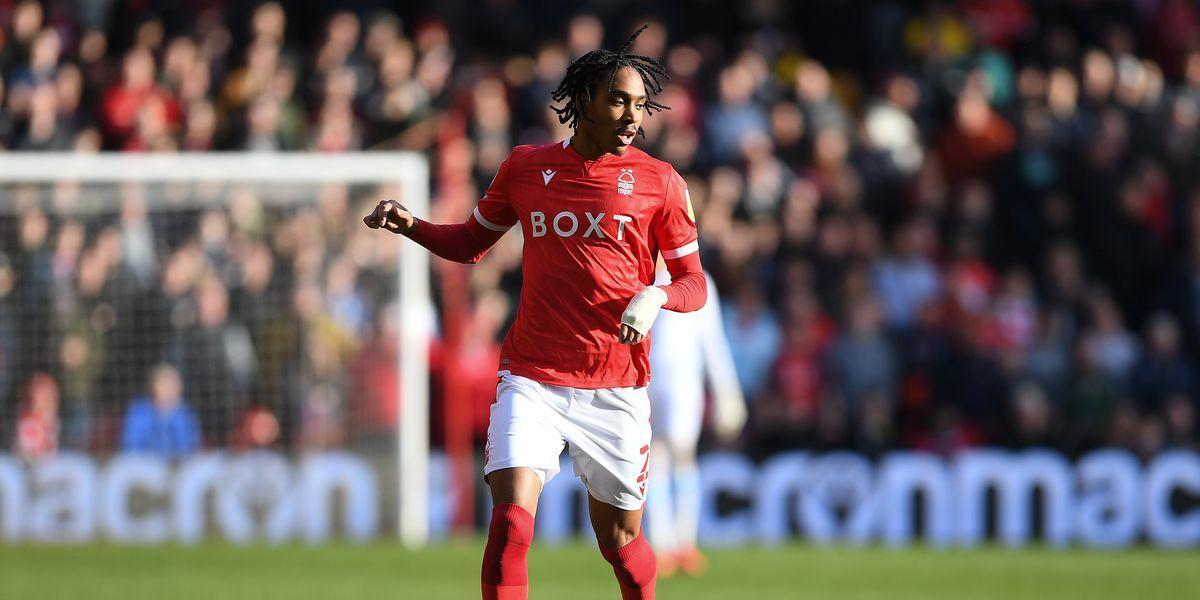 El Tottenham, a punto de oficializar a Djed Spence