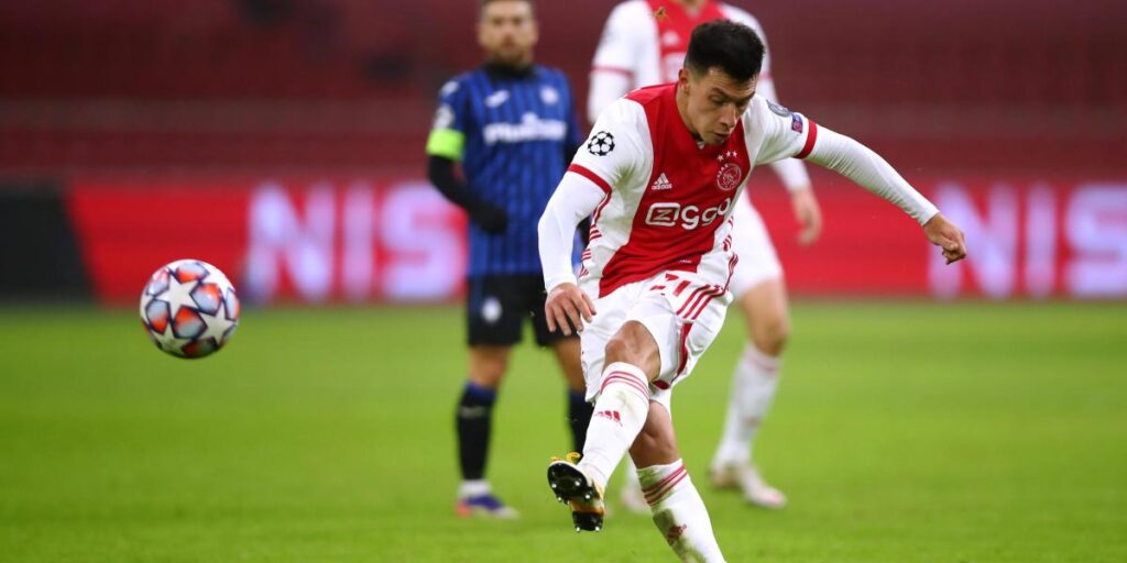 El United, a por Lisandro Martínez