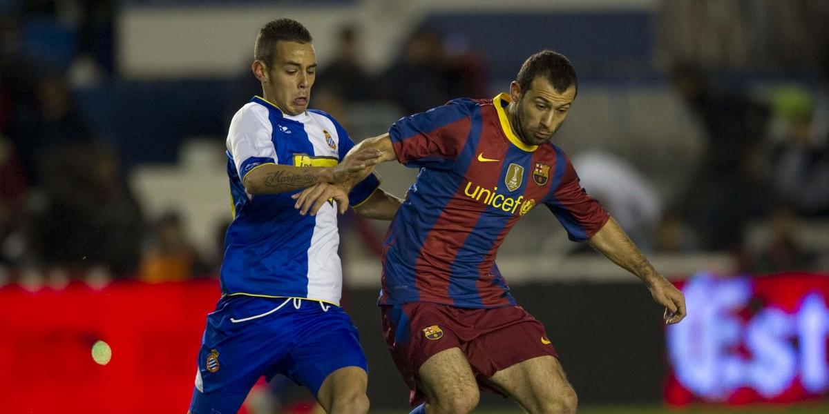 El canterano perico Manu Molina firma por un histórico