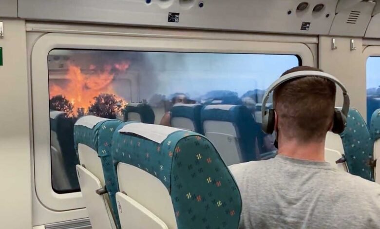 El impactante video de un tren español que circuló en medio de los incendios forestales
