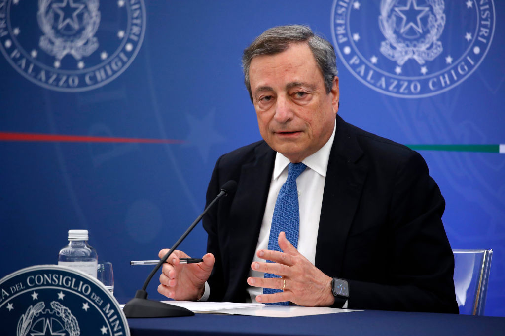 El presidente italiano rechaza la renuncia de su primer ministro Mario Draghi