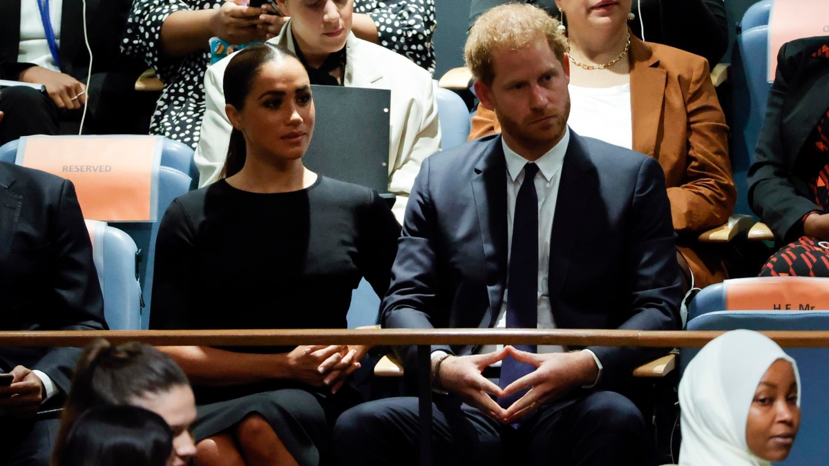 El príncipe Harry alerta por “ataque global” a la democracia y libertad