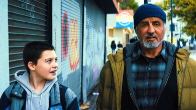 El superhéroe de Sylvester Stallone sale de su escondite en el tráiler de Samaritan