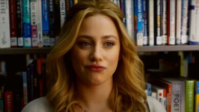 El tráiler de Look Both Ways envía a Lili Reinhart a realidades paralelas