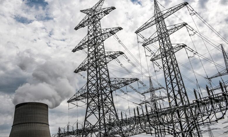 El trueque que la derecha ofrece a Los Verdes en Alemania: prórroga nuclear a cambio de límites de velocidad en las autopistas