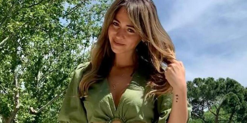 Ella es María Verdoy, la guapísima copresentadora de 'Viva la vida'