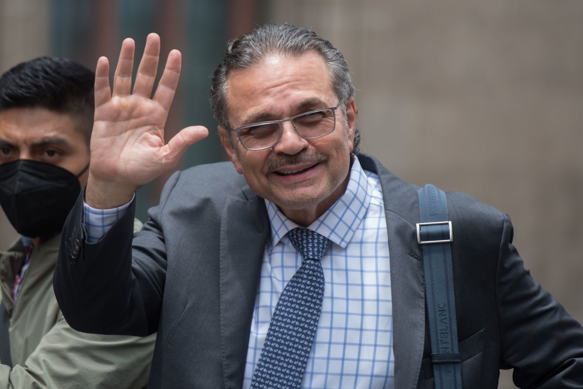 En reunión con AMLO, empresarios de EU externaron sus "dudas" sobre la política energética, revela director de Pemex