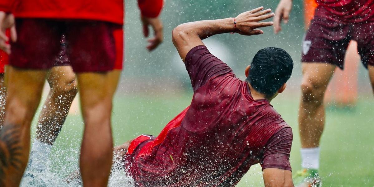 Entrenamiento pasado por agua en Seúl