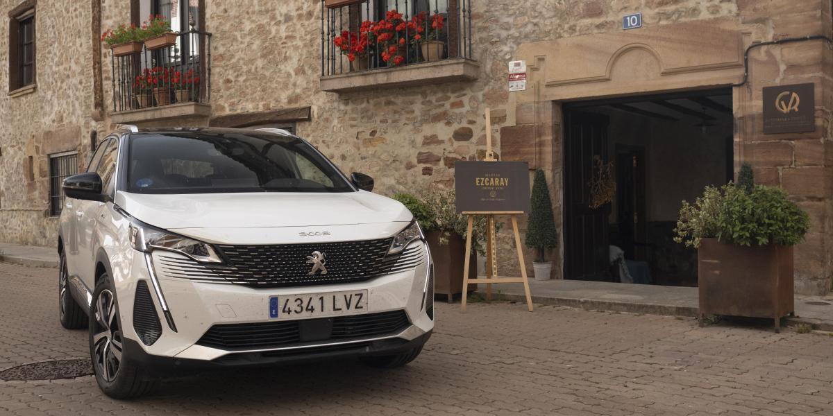 Escapada a Ezcaray en un Peugeot 3008 Hybrid