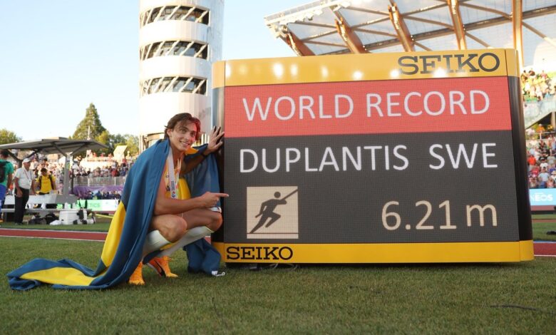 Eugene 2020: Impone Mondo Duplantis otro récord mundial | Video